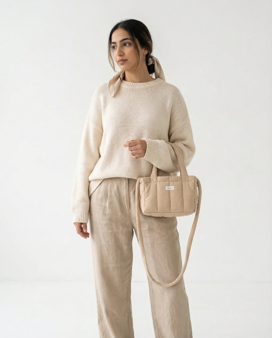 OLANESS Signature Mini Tote – Sac Élégant et Compact pour Vos Essentiels Quotidiens