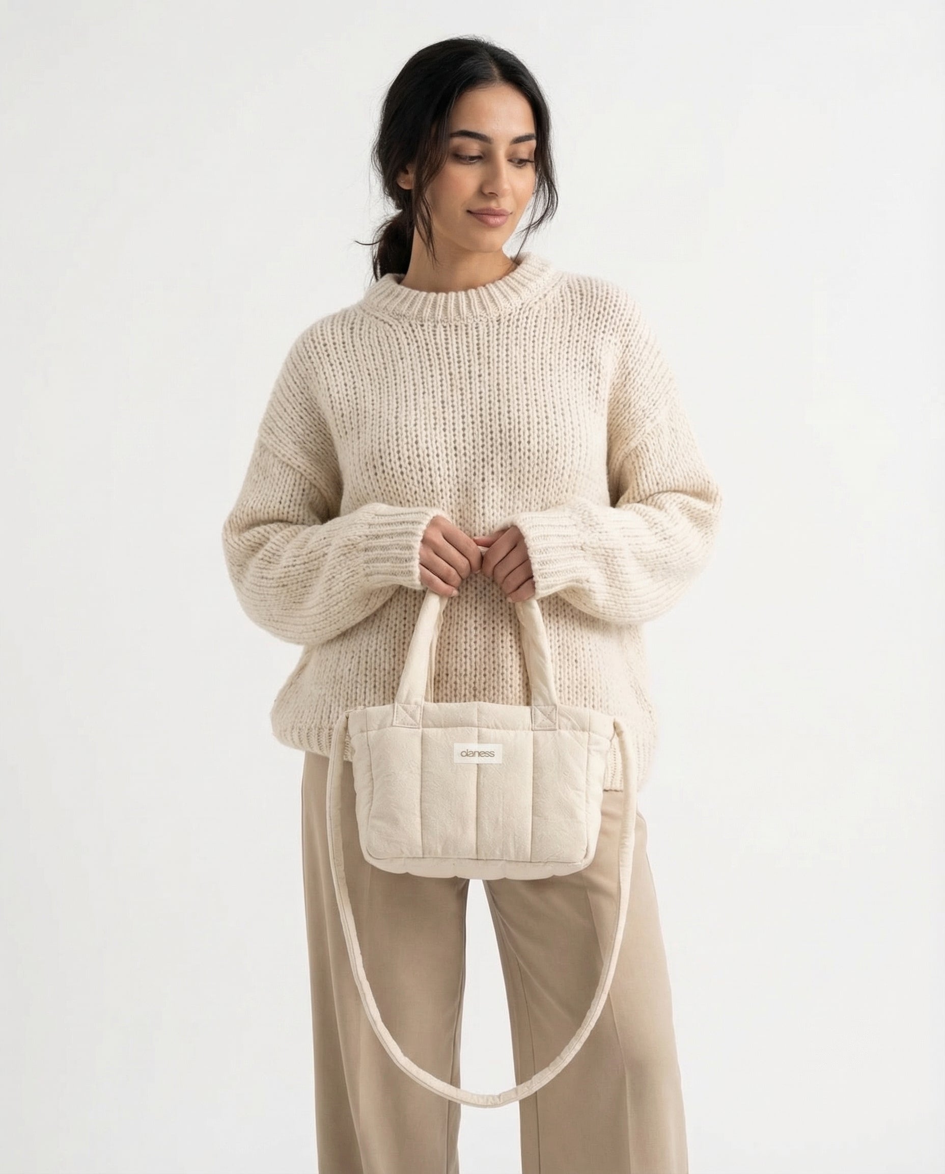 OLANESS Signature Mini Tote – Sac Élégant et Compact pour Vos Essentiels Quotidiens